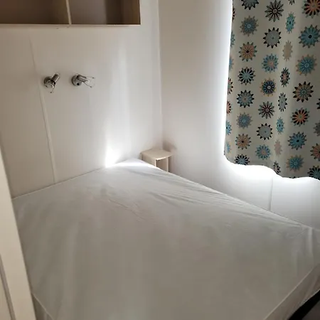 Camping Des Septs Fonts 캠프장 아그